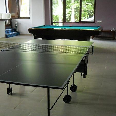 Hotel Valea Cu Pesti Capatineni-Ungureni Luaran gambar