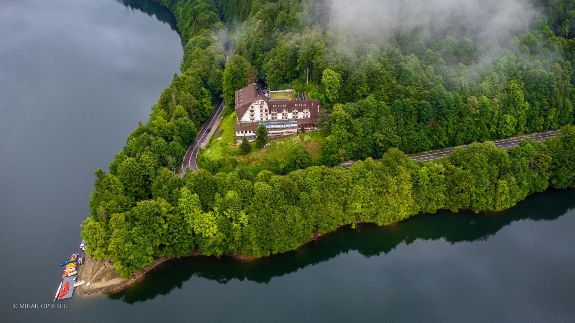 Hotel Valea Cu Pesti Capatineni-Ungureni Luaran gambar
