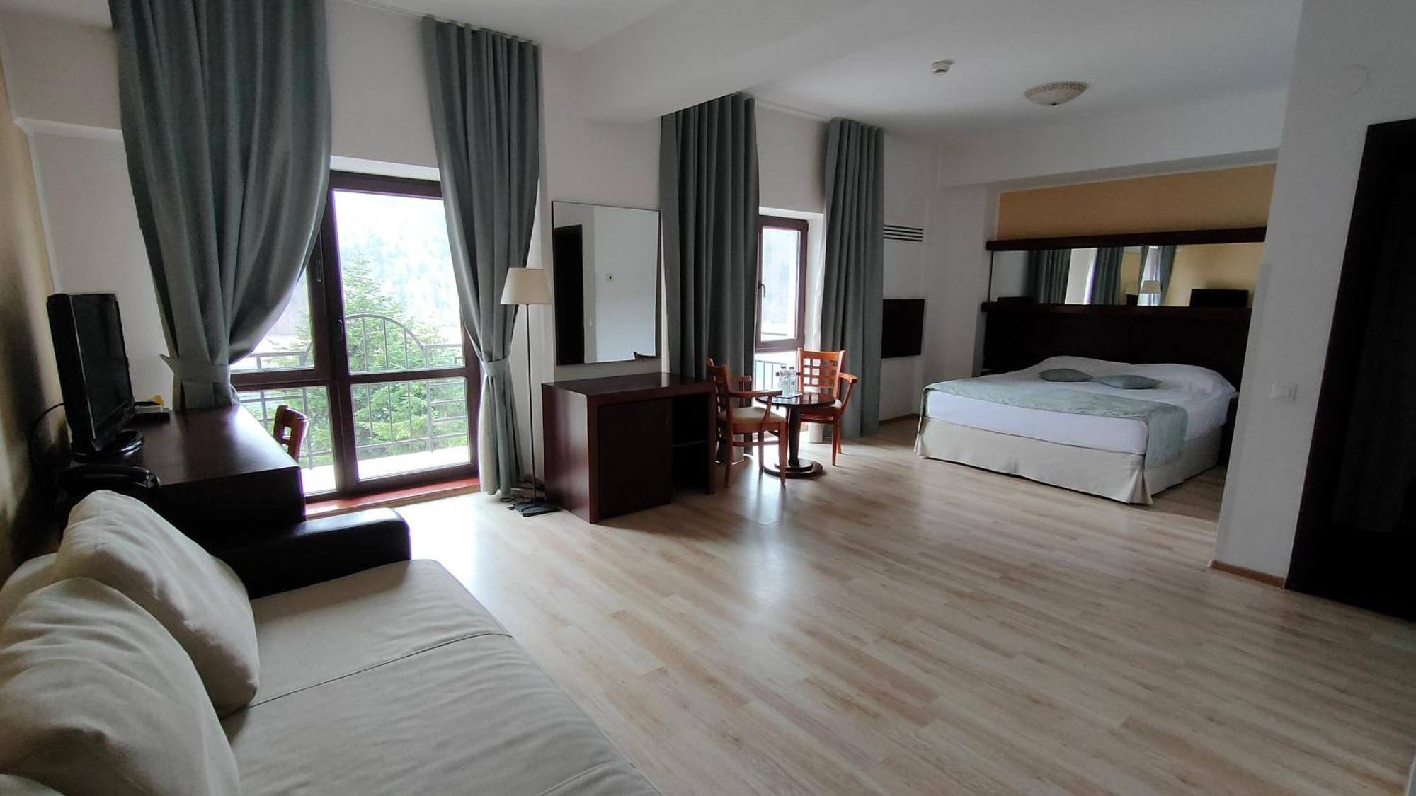 Hotel Valea Cu Pesti Capatineni-Ungureni Luaran gambar