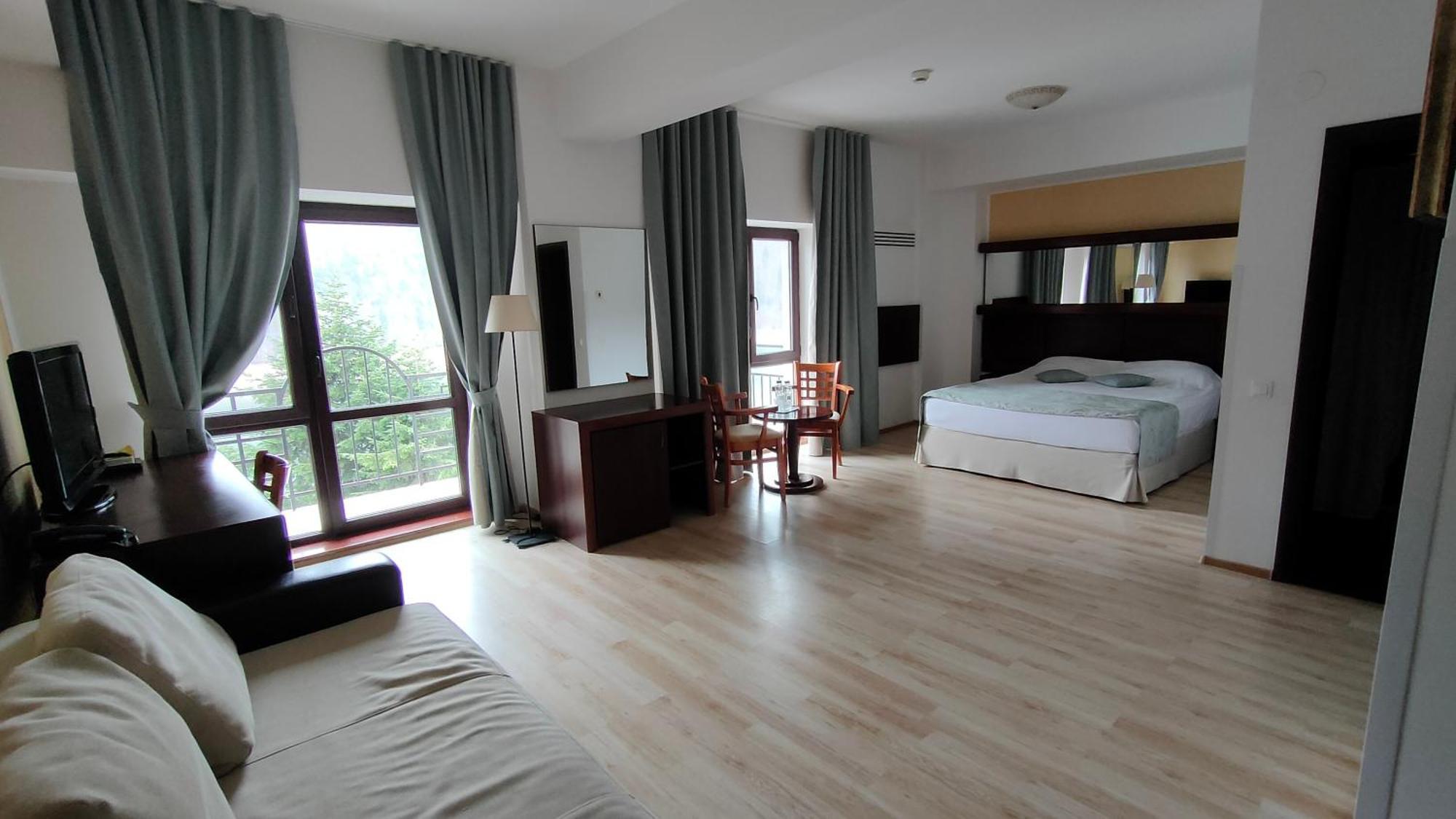 Hotel Valea Cu Pesti Capatineni-Ungureni Luaran gambar